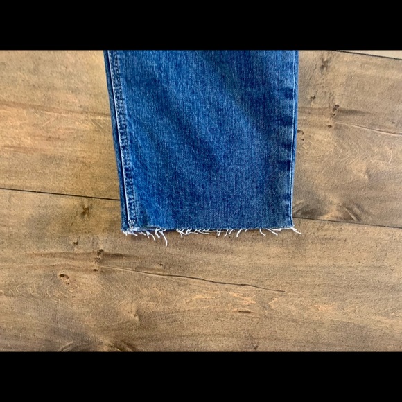 Old Navy Extra Sky Hi Straight Cut-Off Jeans - Size 18 Tall- NWT - Picture 9 of 13